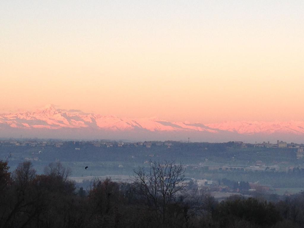 Ecolodge Langhe Cherasco Exterior foto