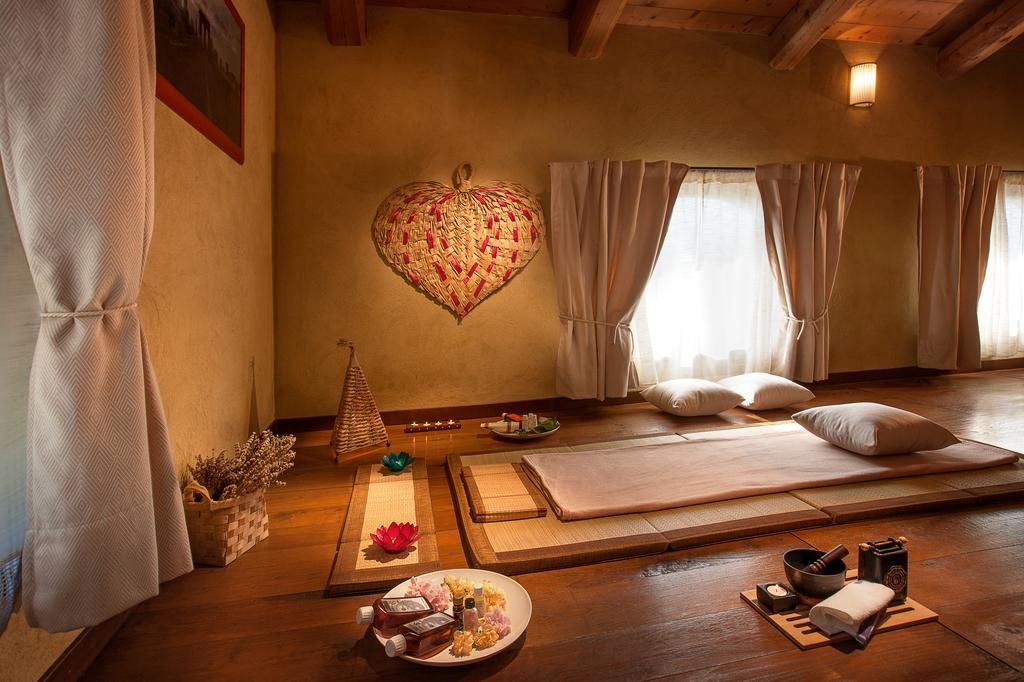 Ecolodge Langhe Cherasco Exterior foto
